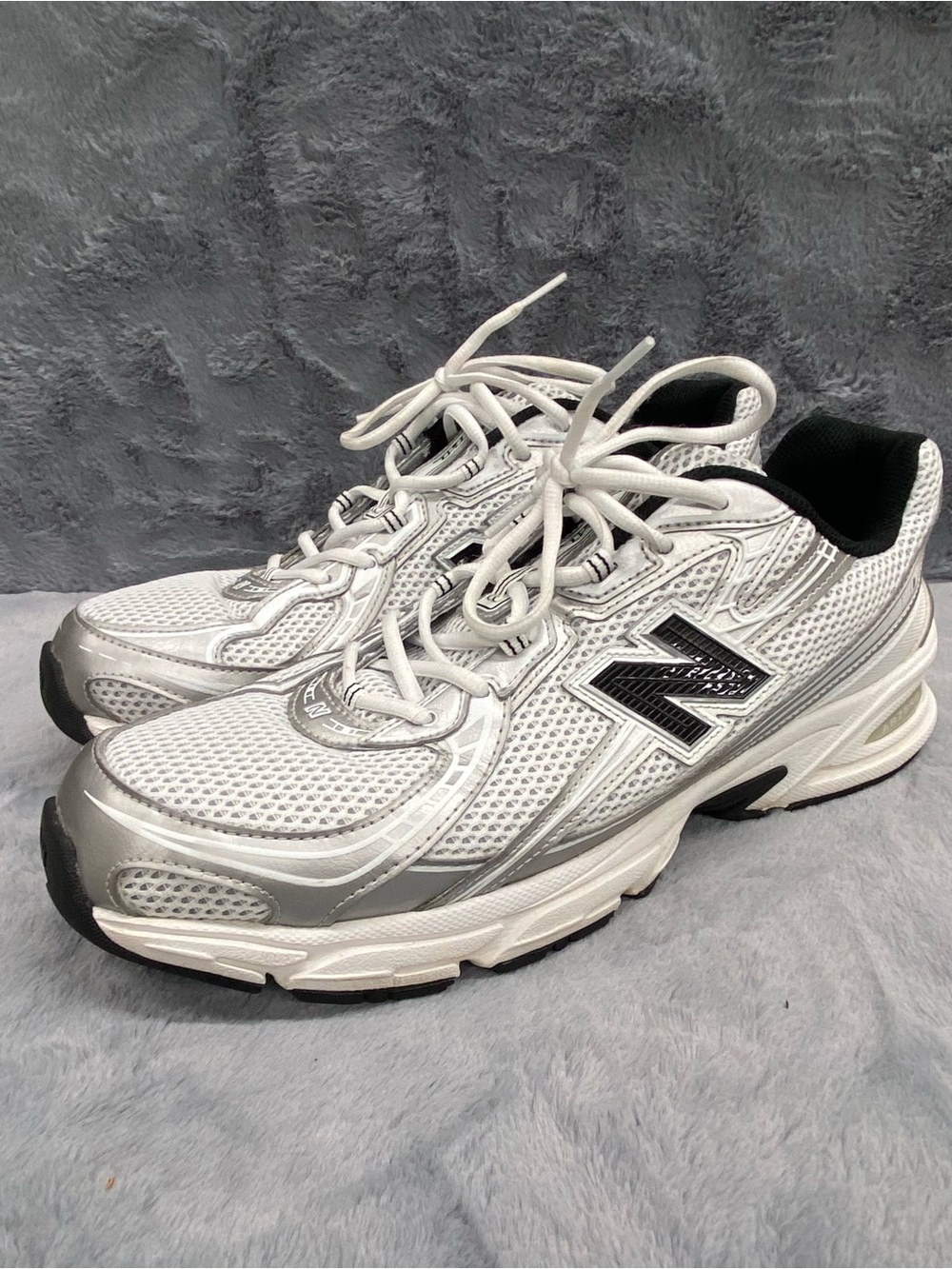 New Balance 740 Mens Size 13 Mesh Sneakers White Silver Black Casual Trainers